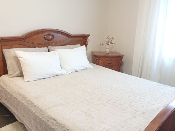 Здам елітну кімнату зі VIP умовами.Комунальні послуги ВКЛЮЧЕНІ Киев