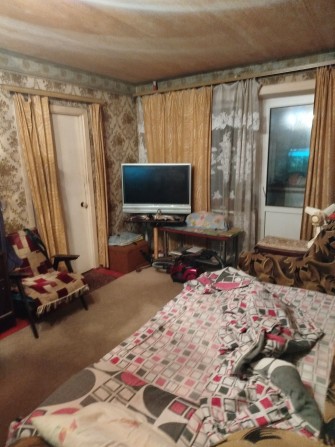 Сдам комнату в трёхкомнатной квартире - фото 1