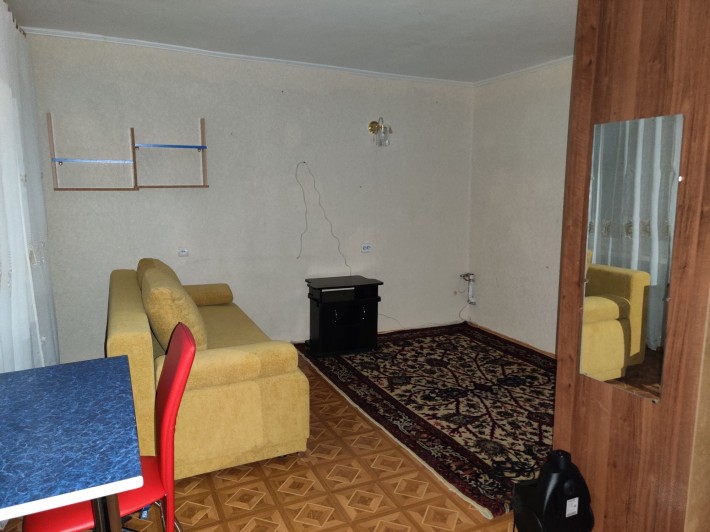 Оренда кімнати в гуртожитку ЛяляРатушна - фото 1