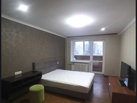 Здам теплу, уютну та велику 3к квартиру на Тополі Днепр