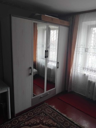 Оренда гарненької кімнати в гуртожитку по вул Пр, Миру 1/9ц 4500 грн - фото 1