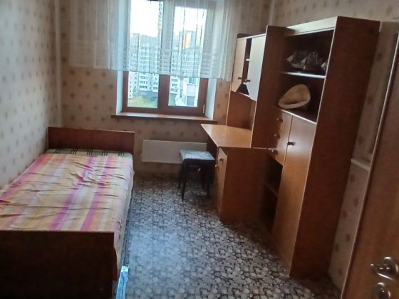 Сдам комнату без хозяев, парню или девушке на Позняках ул. Драгоманова Киев