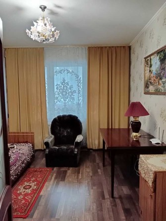 Гетьмана44,кімн в 2к.кв-рі,14кв.м.ремонт,4000грн,з комун,м.Шулявська, - фото 1