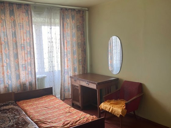 Шукаю дівчину на підселення в кімнату Львів