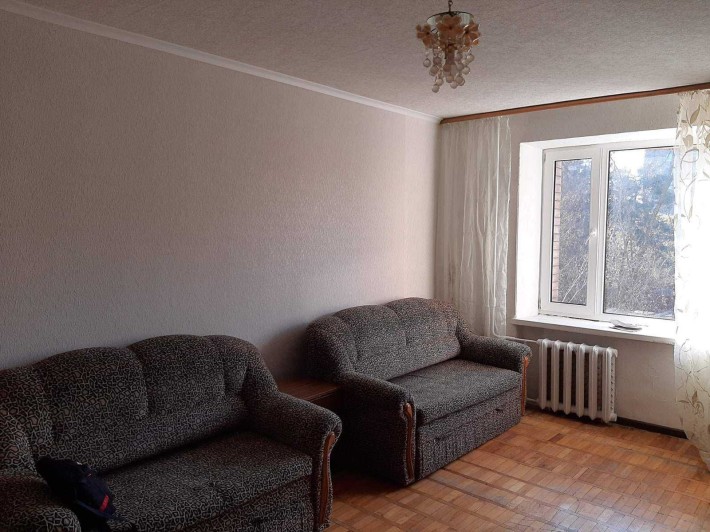 сдам комнату в общежитии ( с мебелью и техникой) на ДВРЗ - фото 1