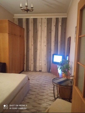 Здається кімната без господаря - фото 1