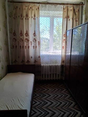 Сдам гостинку м. Хол.Гора - фото 1