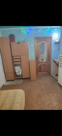 Сдам комнату свой умывальник 23 августа - фото 1