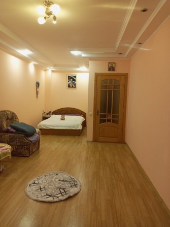 Сдаю комнату, подселение ул.Левитана - фото 1