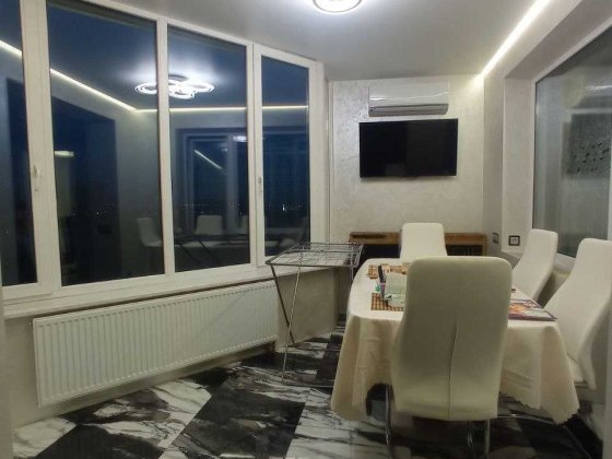 Позняки новий будинок Здолбунівська 13 теплопостачання є Киев