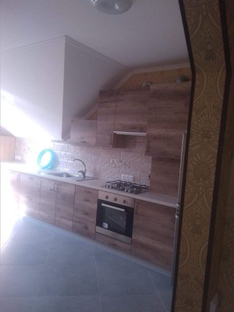 Здам кімнату без господарів в сучасному будинку Старе місто та інші . - фото 1