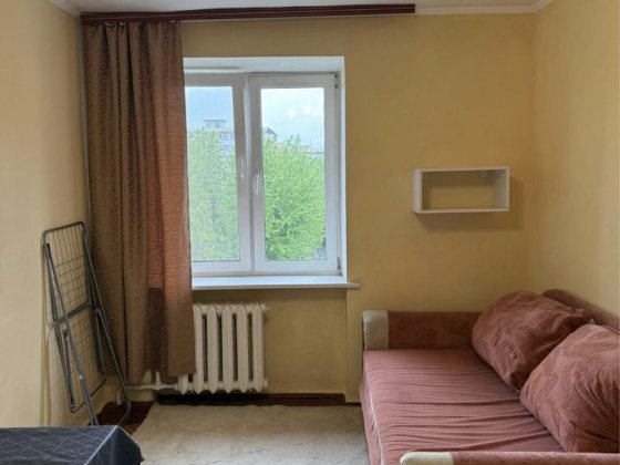 Здам кімнату в комунальній квартирі на довгостроковий період Киев