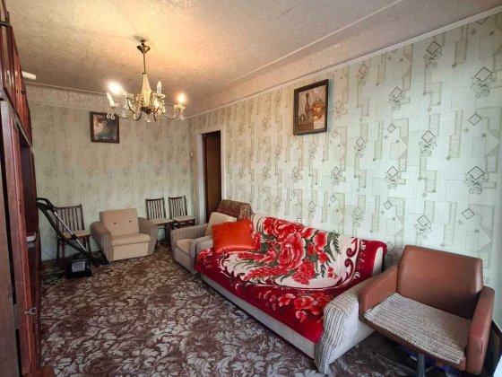 Сдам кімнату для жінки Подільський р-н вул Вишгородська 34 Киев