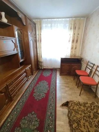 Здам в оренду кімнату біля метро Чернігівська (вул. Кіото, 13). - фото 1