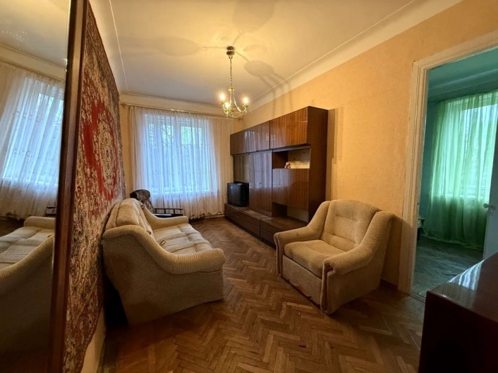 Оренда 2х кімнат комунальної квартири (підселення) - фото 1