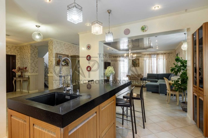 Оренда будинку КАНАДСЬКЕ СЕЛО автономний перша здача Гостомель - фото 1