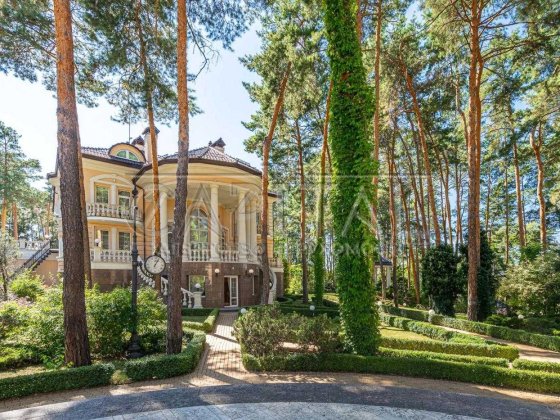 Будинок 867м2/6 пов /45 соток в КМ "Канадське селище" Гостомель