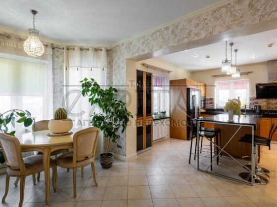 Канадське Село, автономія, генератор, стабілізатор  напруги.Газ. Гостомель