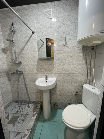 Здам затишний будинок з великою кухнею ,світло є завжди - фото 1