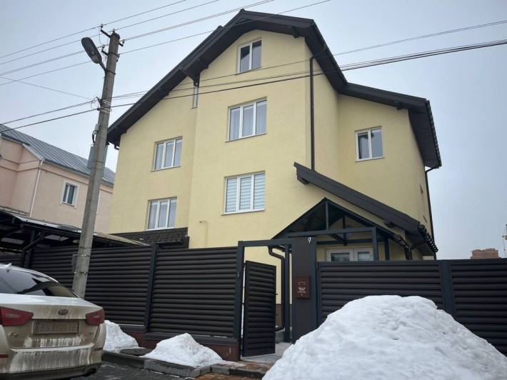 Оренда просторого будинку на Озерній - фото 1