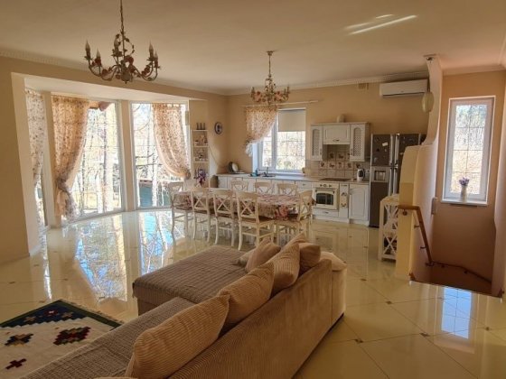 Довгострокова Оренда чудового будинку Лісова буча Буча