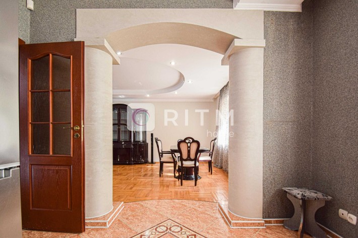 Оренда частина будинку на вул. Руська - фото 1