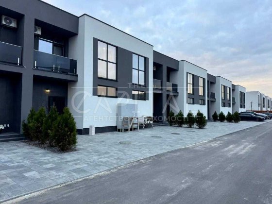 ОРЕНДА АВТОНОМНИЙ ТАУНХАУСА, КМ "Osocor House" вул. Виноградная 3 кім Київ