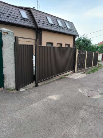 Будинок 130 кв. м. у Києві на Совськіх ставках - фото 1