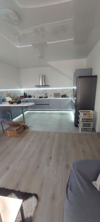 Сдам дачу в черте города в два этажа - фото 1