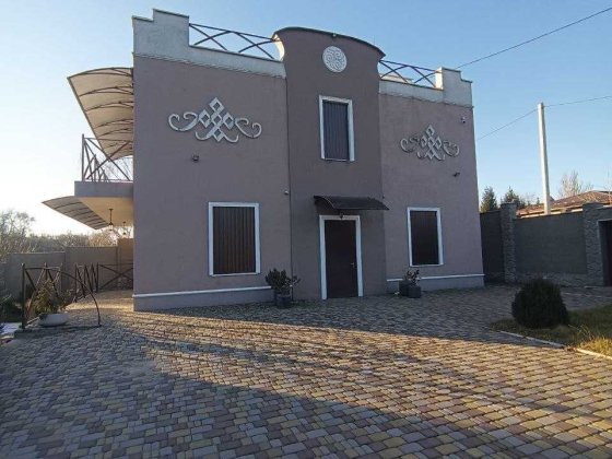 Для сім'ї. Оренда будинку в парковій зоні біля Дніпра