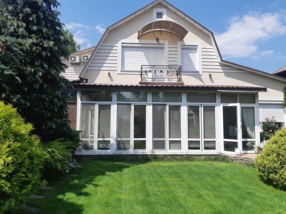 Здається будинок на Нивках метро 9 хв. пішки. Киев