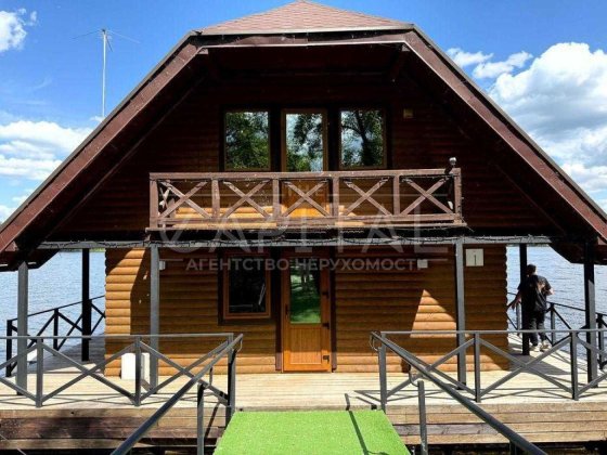 Здається в оренду унікальний заміський будинок на Трухановому острові Київ