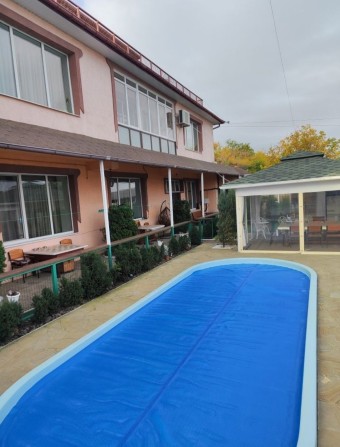 Для семьи, для бизнеса сдам дом с берегом реки - фото 1