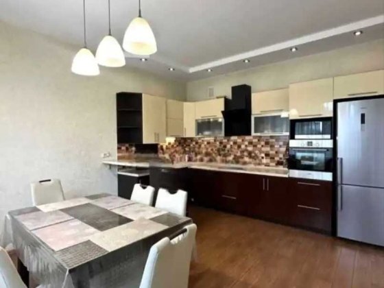 Сдам в долгосрочную аренду  дом, район пр.Науки, ТЦ "Неоплаза Днепр