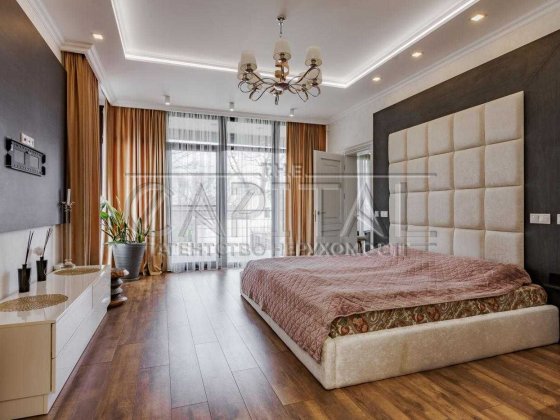 Оренда котедж  КИЇВ з гаражем барбекю та зоною відпочинку Київ