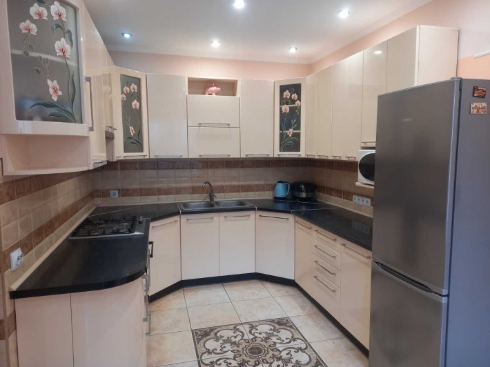 Оренда окремого будинку По вул. Каштанова (бічна Пасічної) - фото 1