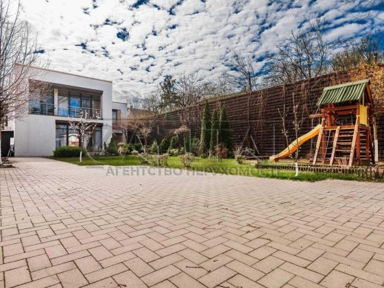 2-пов будинок в Києві/365м2/8 соток, метро Сирець 10 хв Киев