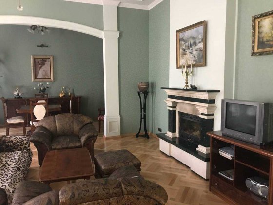 Оренда 5 кім будинку, вул Котляревського Львів