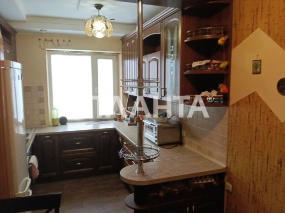 Здається в оренду одна кімната в будинку з окремим заїздом Львів