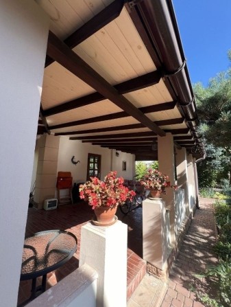 Сдам дом( генератор)4 к + кухня студия 350 метров 8 фонтана /Литератур - фото 1