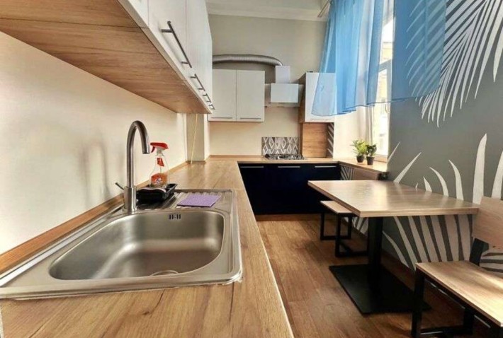 Продаж 5-к квартири вул. Саксаганського 106 - фото 1