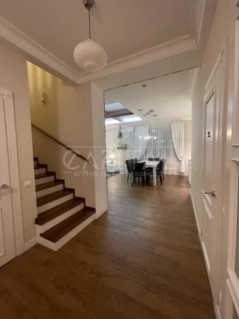 Будинок 190м2/20 соток/Голосеевский район, вул. Академика Кащенко - фото 1