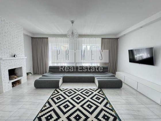 Оренда / Будинок 210 м2/ Київ, Дарницький район, вул. Зелена Киев