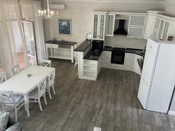 Аренда Большого ДОМА Львовская 250м², 5 спален