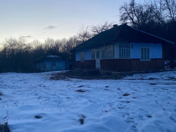 Здам - Продам Господарсвто Недорого!На Прикарпаті!По вартості землі!