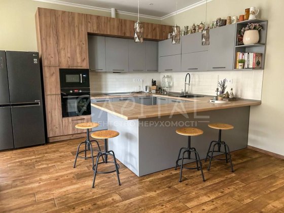 Сдам таунхаус с.Крюкавщіна Крюковщина