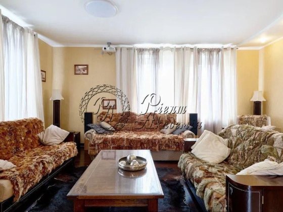 Оренда двоповерхового будинку 240 м2 в Святопетрівському Святопетровское