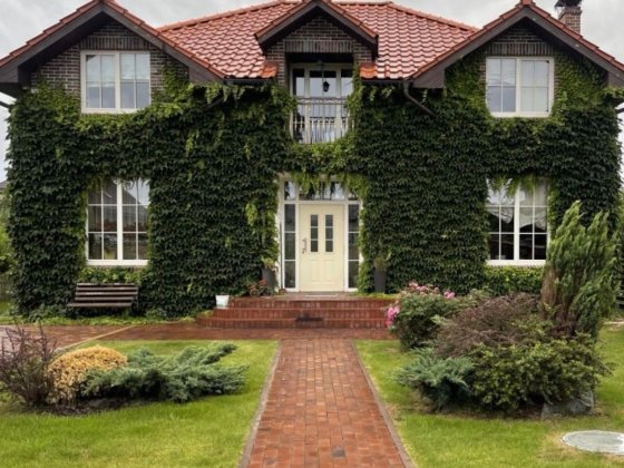 Оренда будинку з газом, цоколем і гаражем)Гатне Гатное