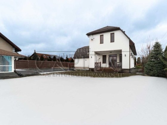 Оренда автономного будинку в Гнідині/250м2/Бориспільський р-н Гнедин