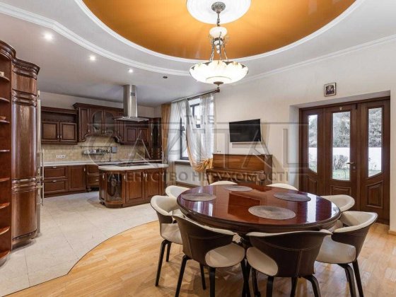 Здається в оренду ексклюзивного двоповерхового будинку у Козині 498м2 Козин